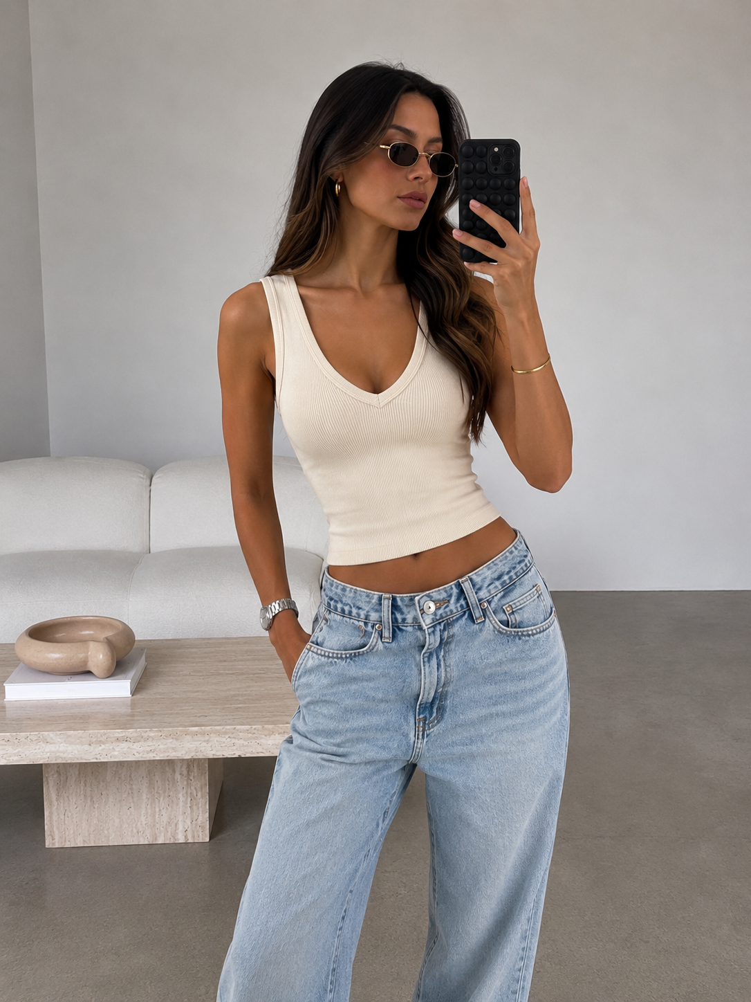 Essential V Tank