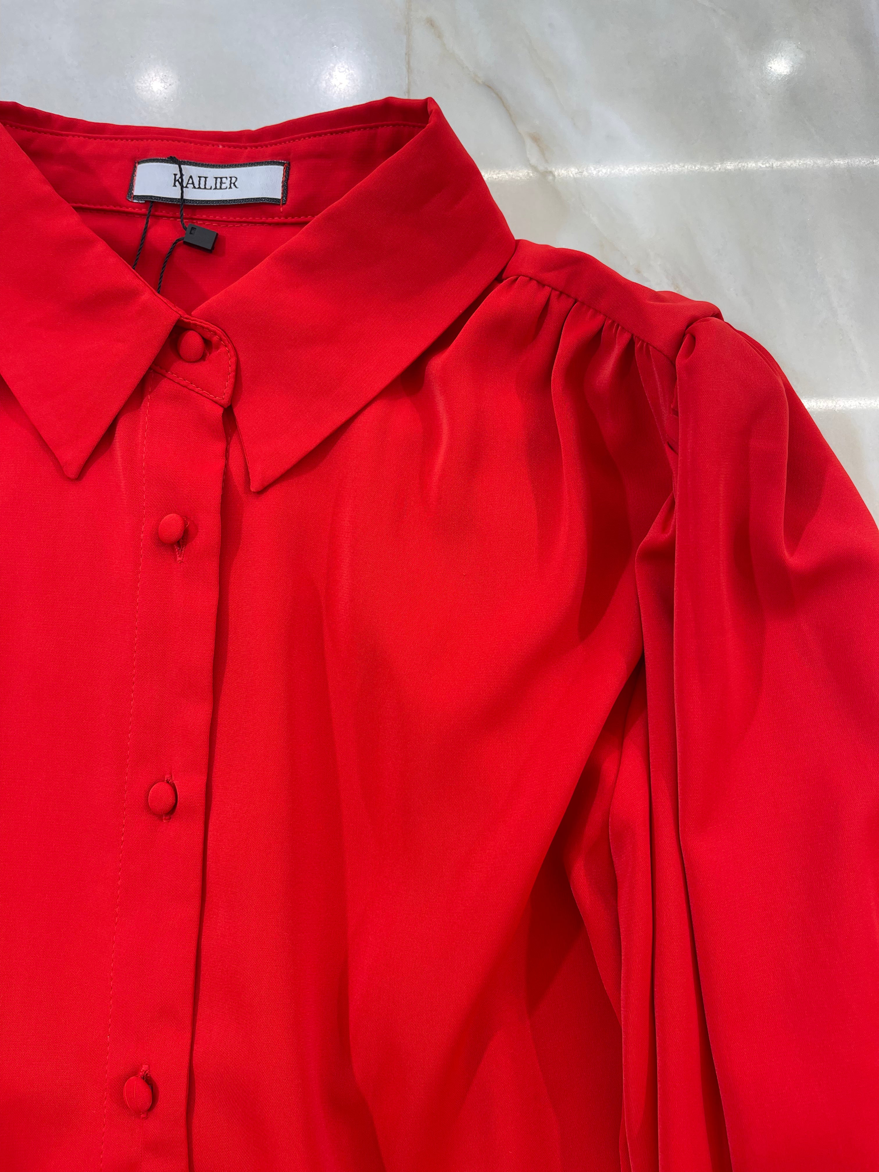 B9093 TOP